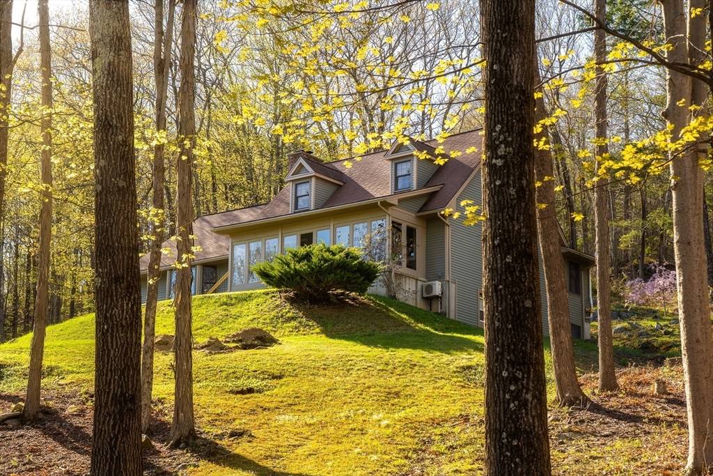 Westhampton, MA 01027,49 Burt Rd