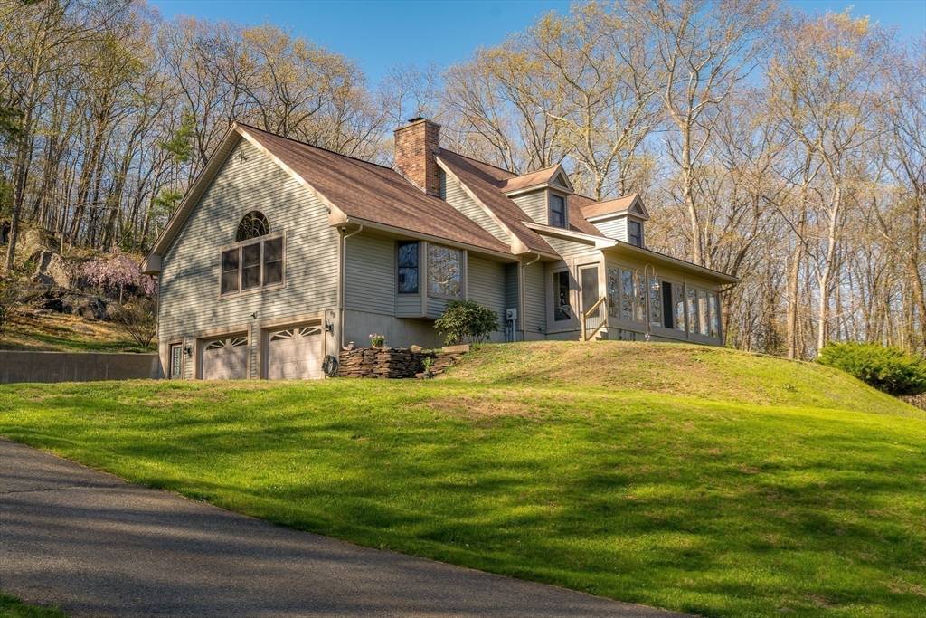 Westhampton, MA 01027,49 Burt Rd