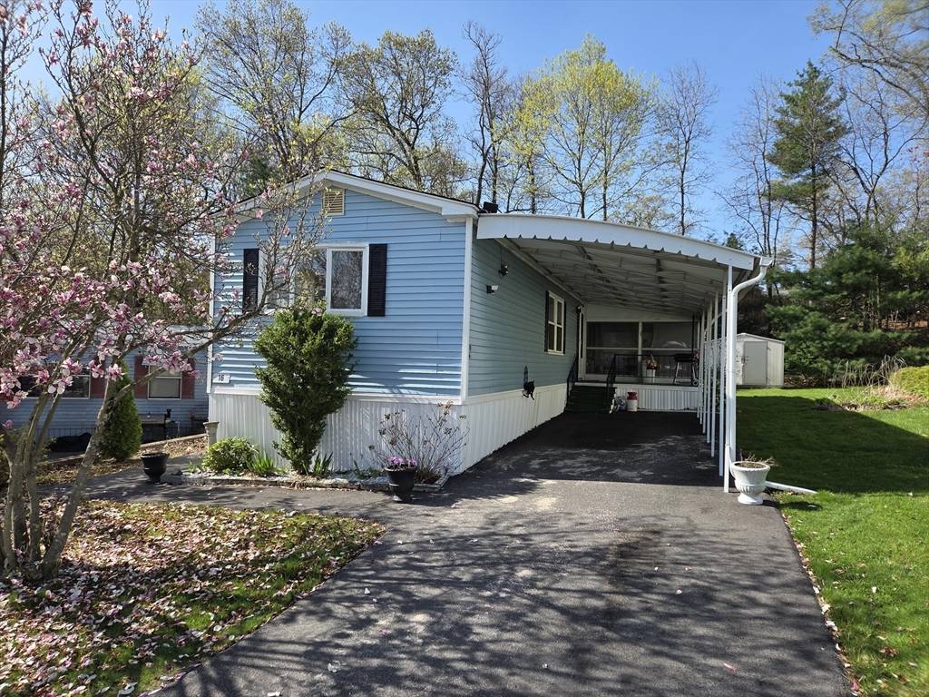 Marlborough, MA 01752,16 Holly Hill Lane