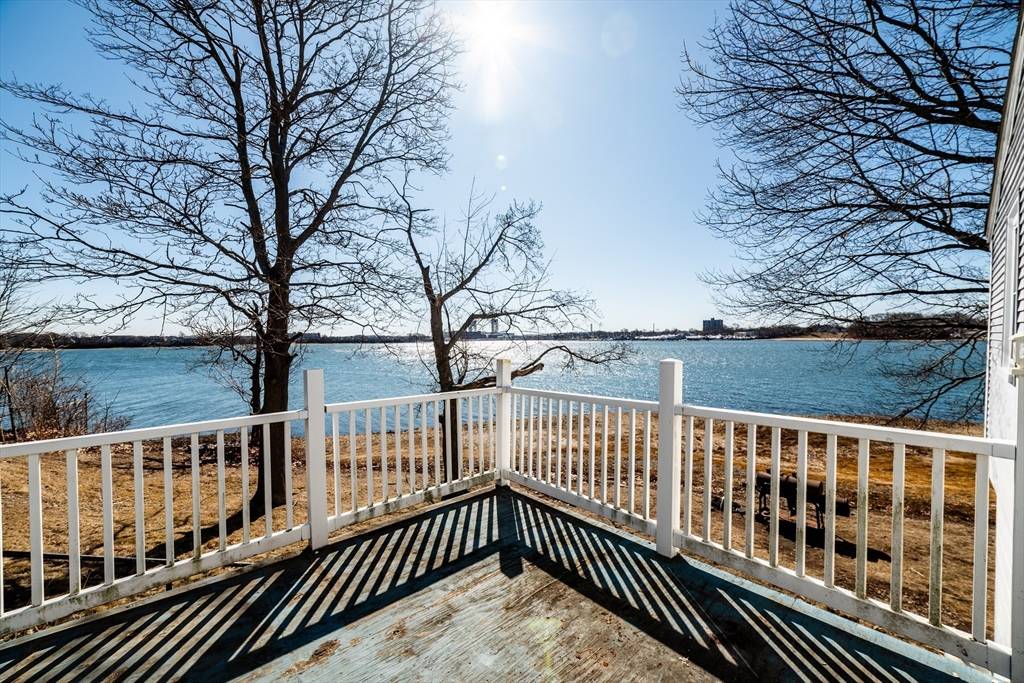 Quincy, MA 02169,55 Riverbank Rd