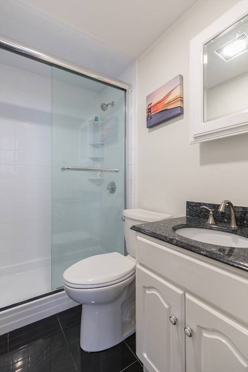 Boston, MA 02116,271 Beacon St #1