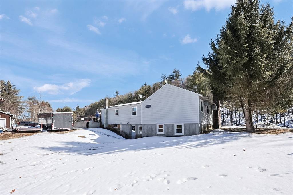 Warren, MA 01083,434 & 446 Boston Post Rd