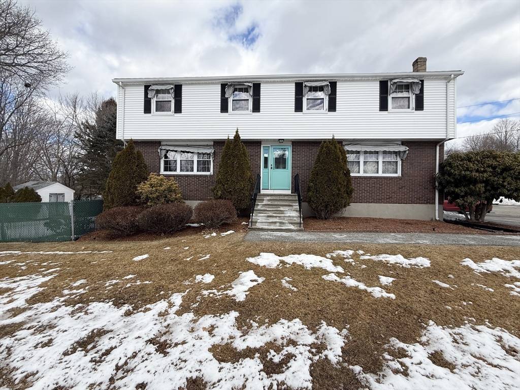 Woburn, MA 01801,8 Stephanie Circle #8