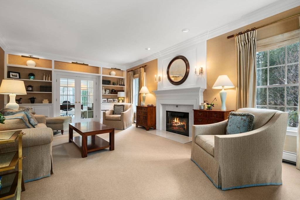 Weston, MA 02493,65 Colchester Road
