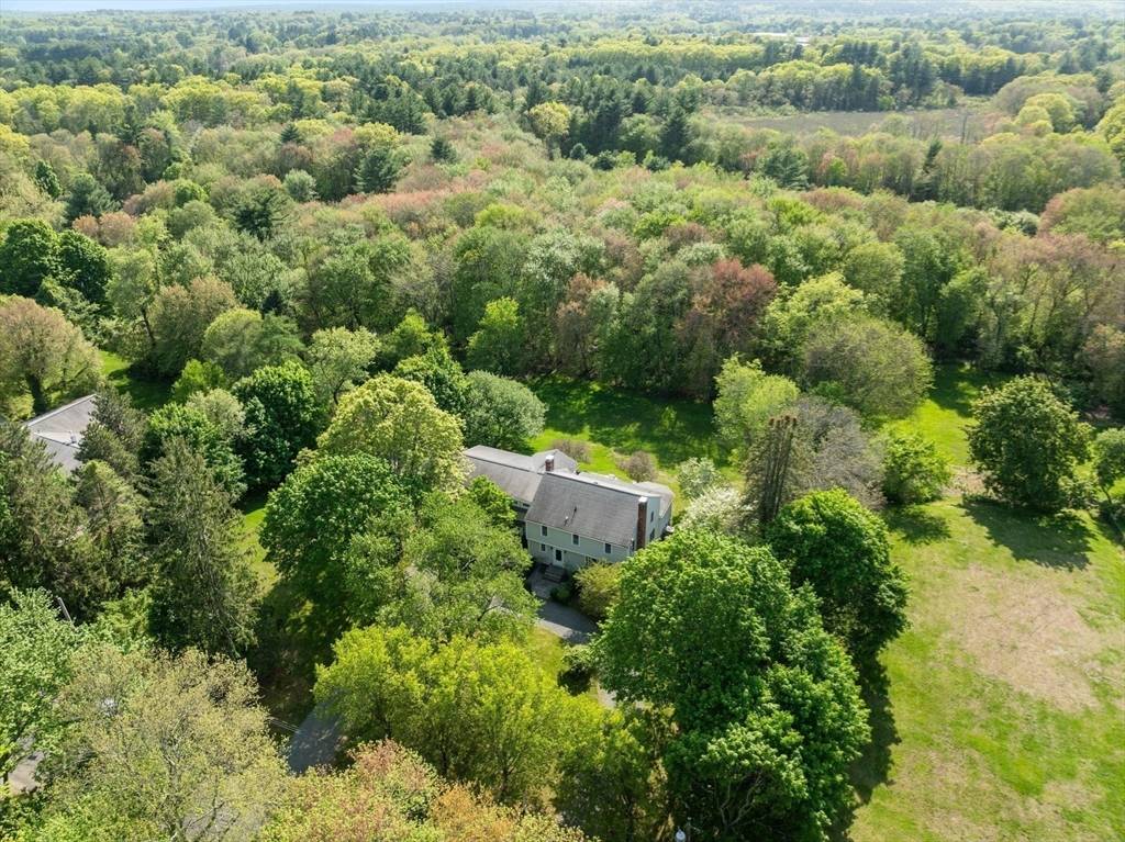 Sherborn, MA 01770,10 Ward Lane