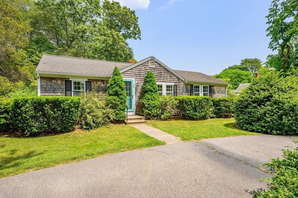Barnstable, MA 02635,120 Main St