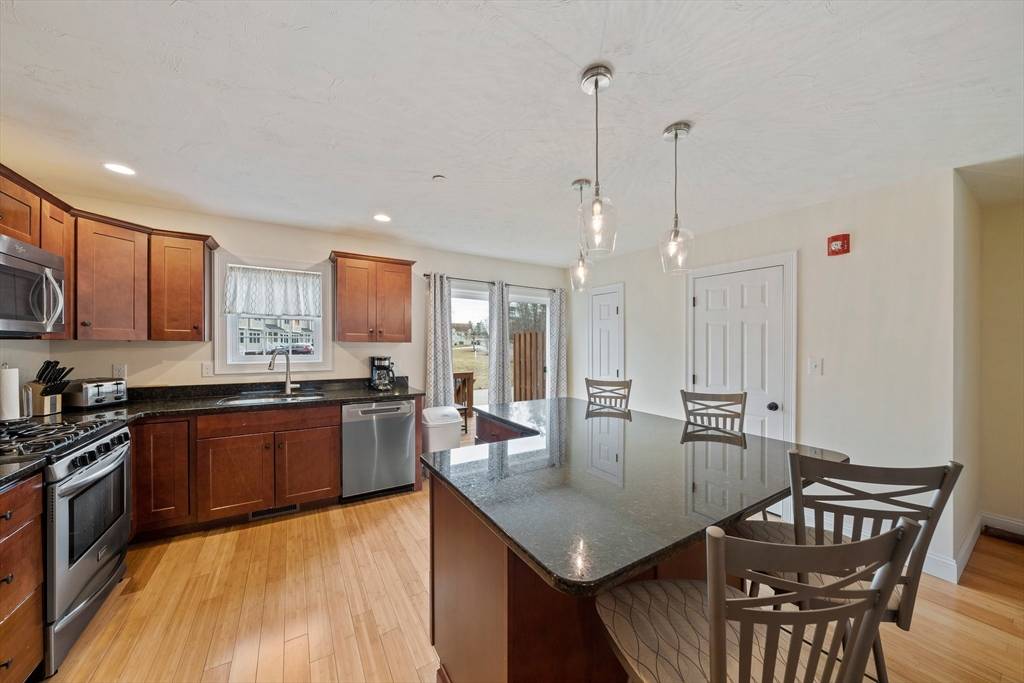 Hanson, MA 02341,30 Great Cedar Dr #30
