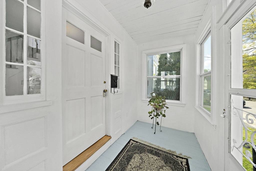 Boston, MA 02136,30 Massasoit St