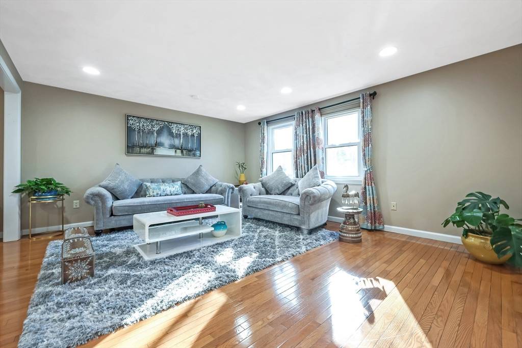 Sharon, MA 02067,96 Hampton Road