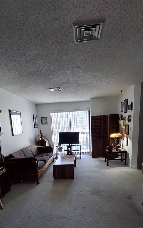 Quincy, MA 02171,90 Quincy Shore Dr #404