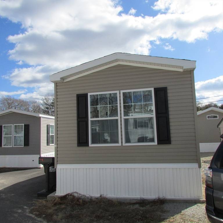 Weymouth, MA 02188,15 Cynthia Circle #0