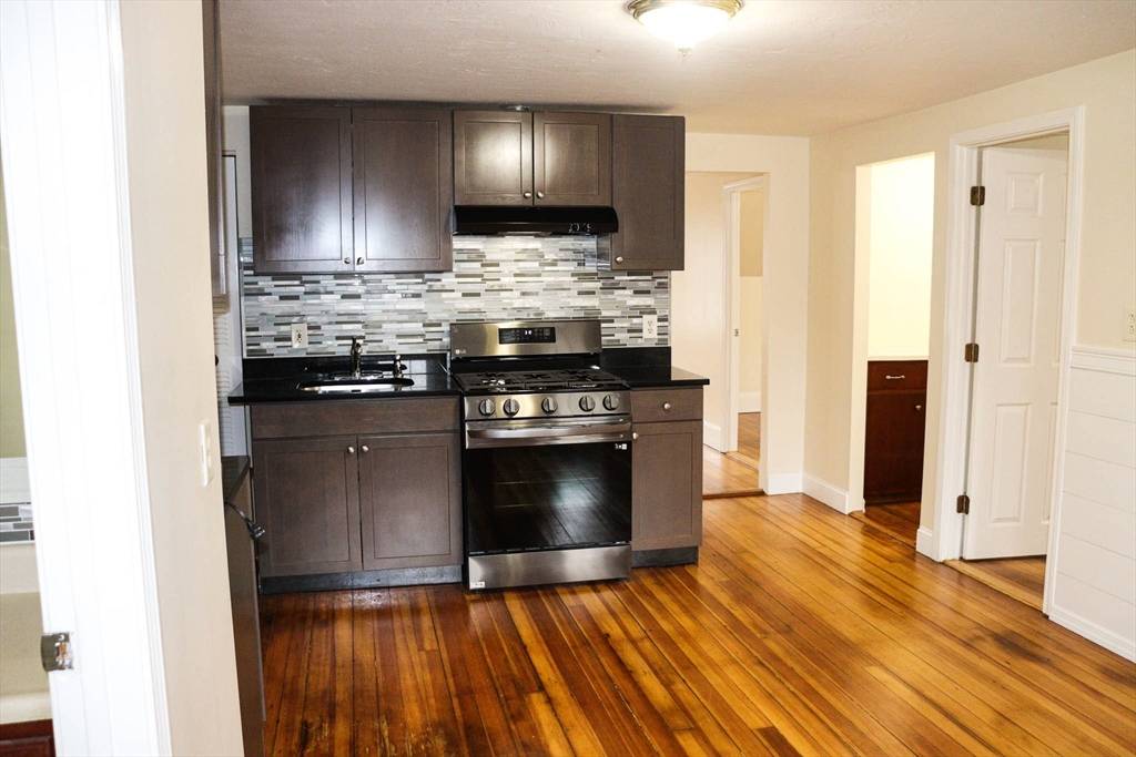 Plymouth, MA 02360,9 Forest Ave. Ct. #5