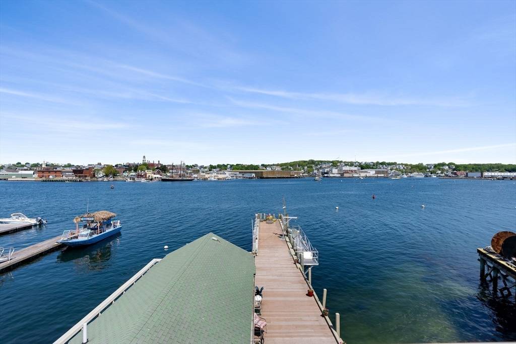 Gloucester, MA 01930,88 Rocky Neck Avenue