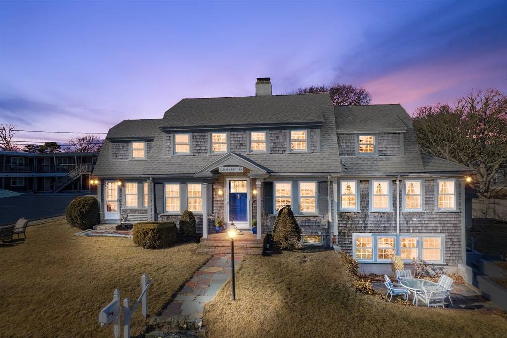 Dennis, MA 02639,402 Old Wharf Rd