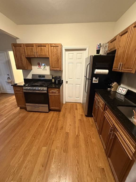 Somerville, MA 02143,58 Medford St #1