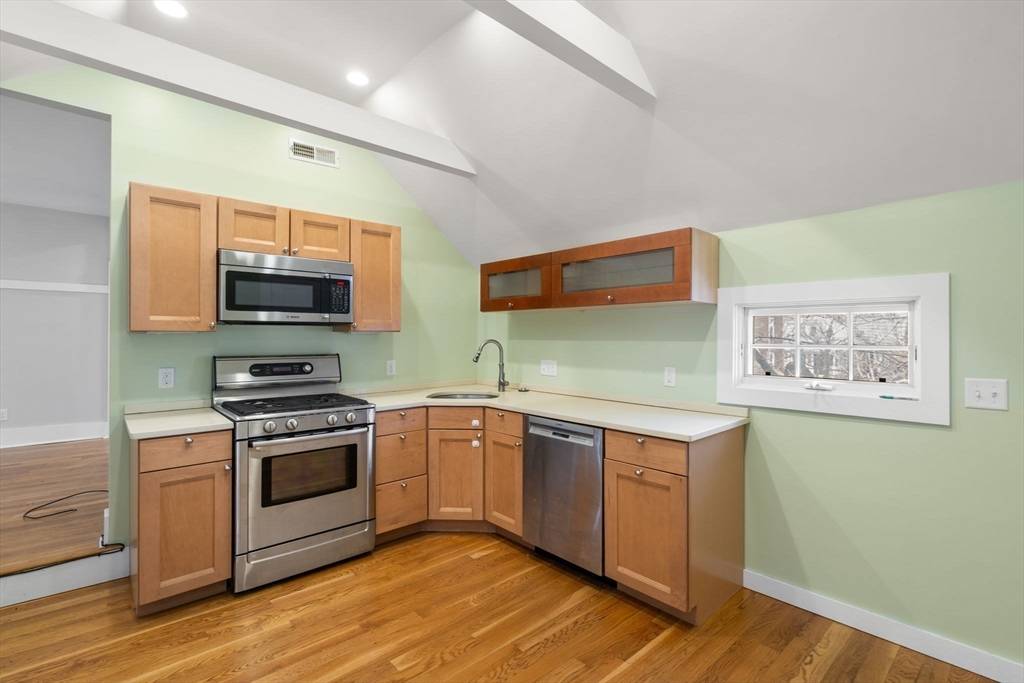 Somerville, MA 02144,15 Chester Pl