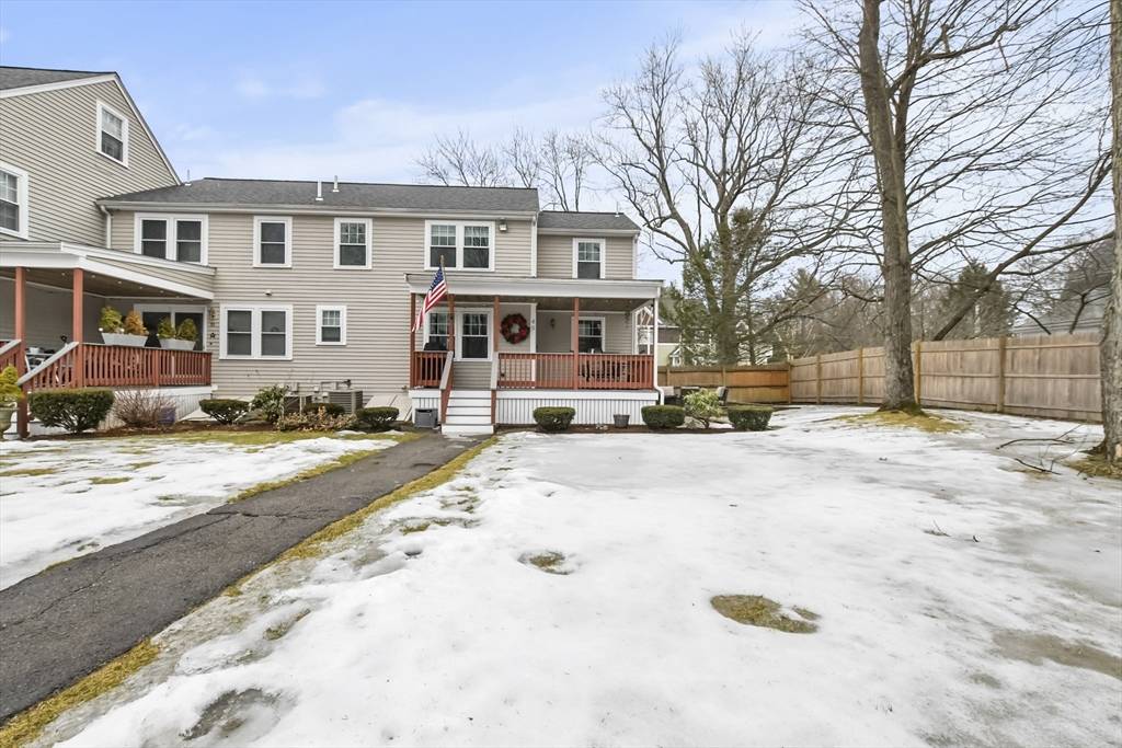 Medfield, MA 02052,49 Brook Street #49