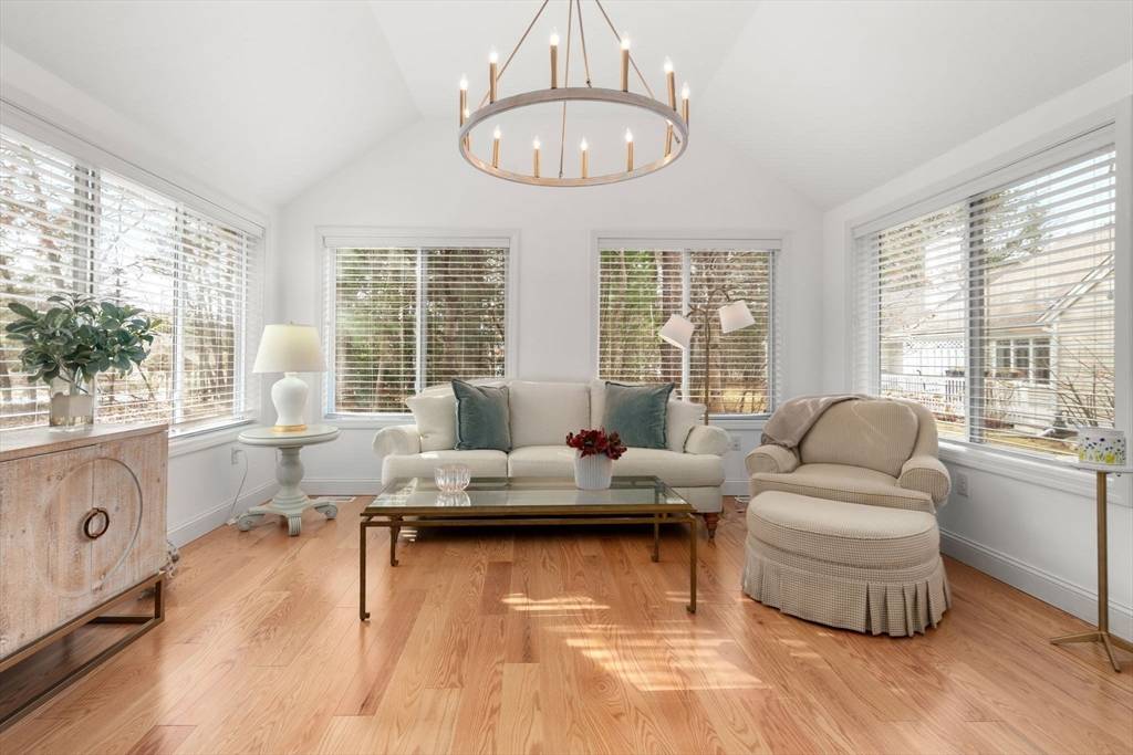 2 Pacific Avenue #2 Mashpee, MA 02649