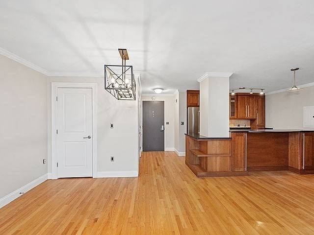 Brookline, MA 02446,60 Longwood Ave. #301