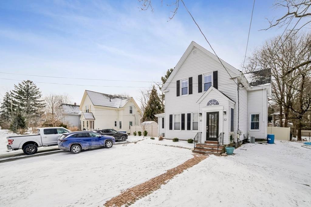 Braintree, MA 02184,32 Maple Street #32