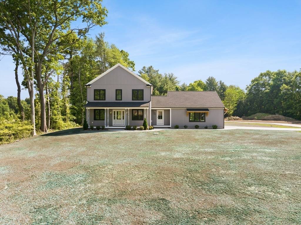 Bridgewater, MA 02324,2 Fontana Way