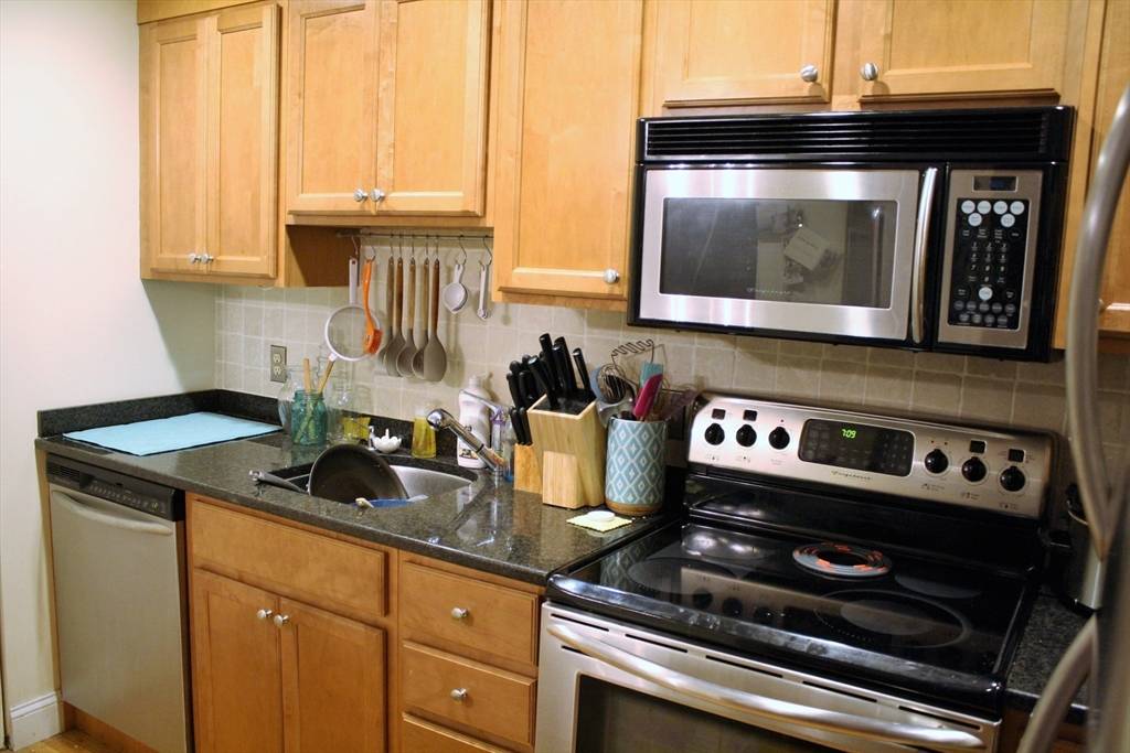 Boston, MA 02115,78 Gainsborough Street #303E