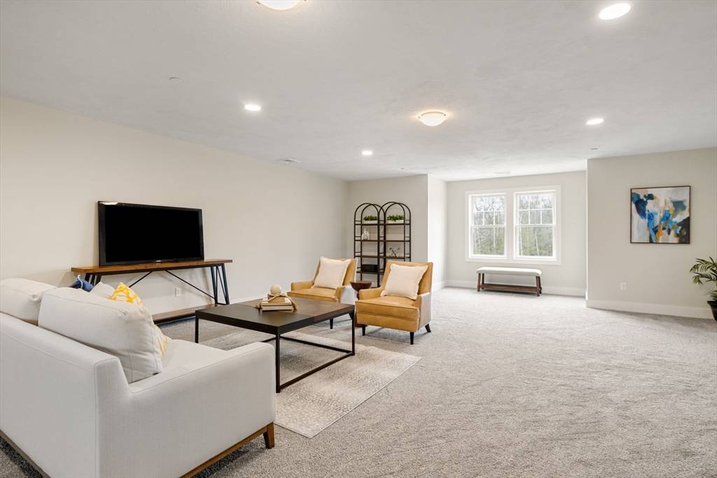 Sandown, NH 03873,23 Brightstone Way #18