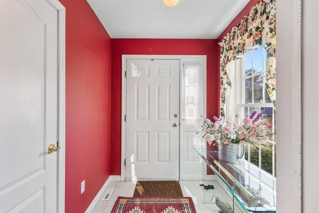 Norton, MA 02766,12 Spring Lane #12