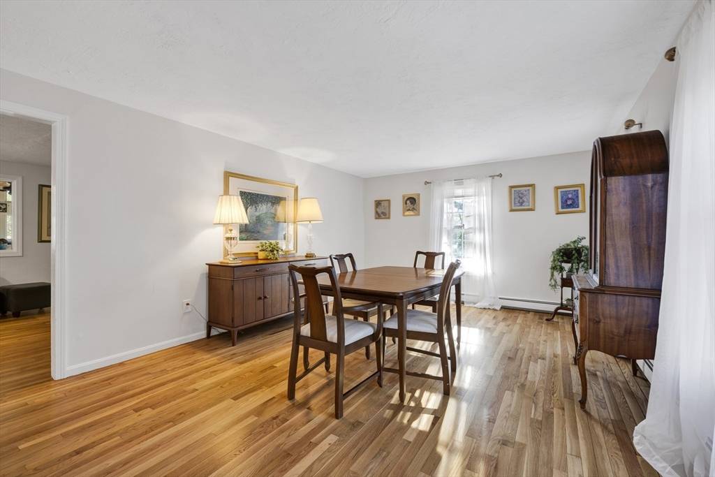 Lexington, MA 02421,2 Woodpark Circle
