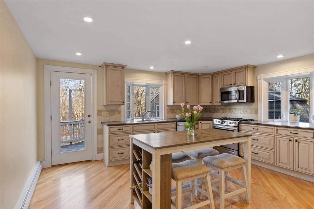 Harvard, MA 01451,33 Craggs Rd
