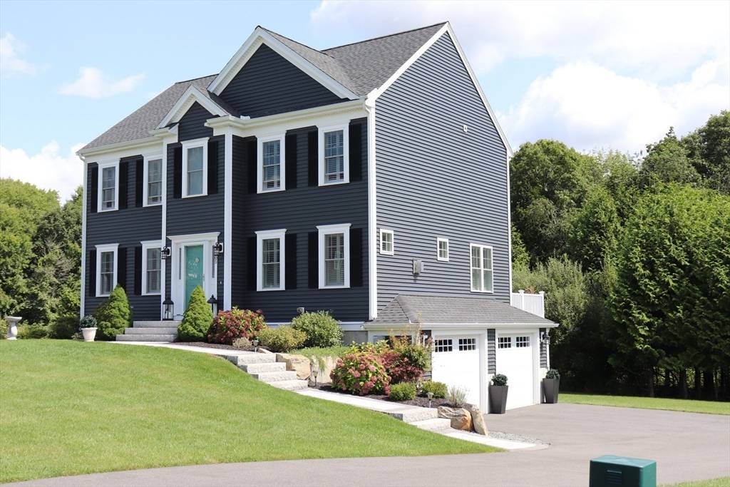 Swansea, MA 02777,105 Windward Way
