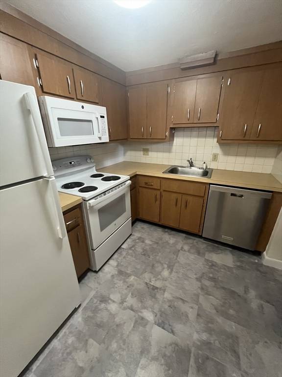 Melrose, MA 02176,51 Lynde #2