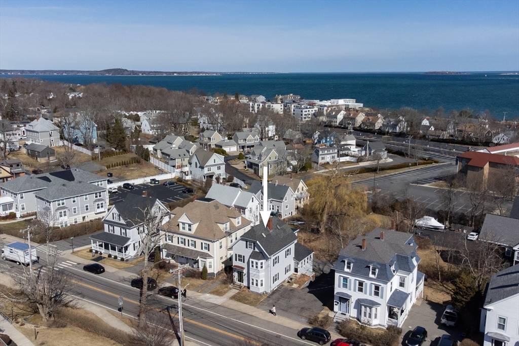 Plymouth, MA 02360,129 Court St
