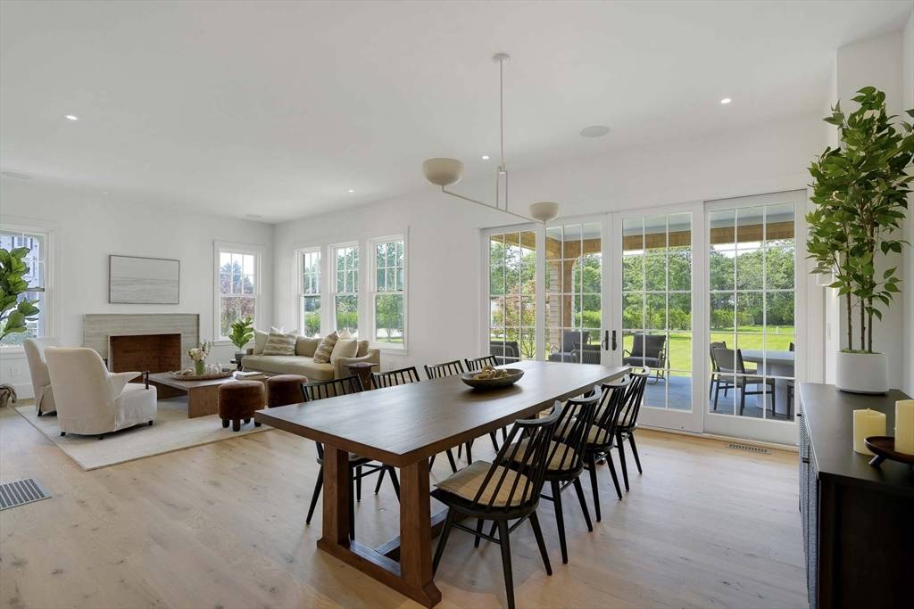 Edgartown, MA 02539,4 Somerset Ln