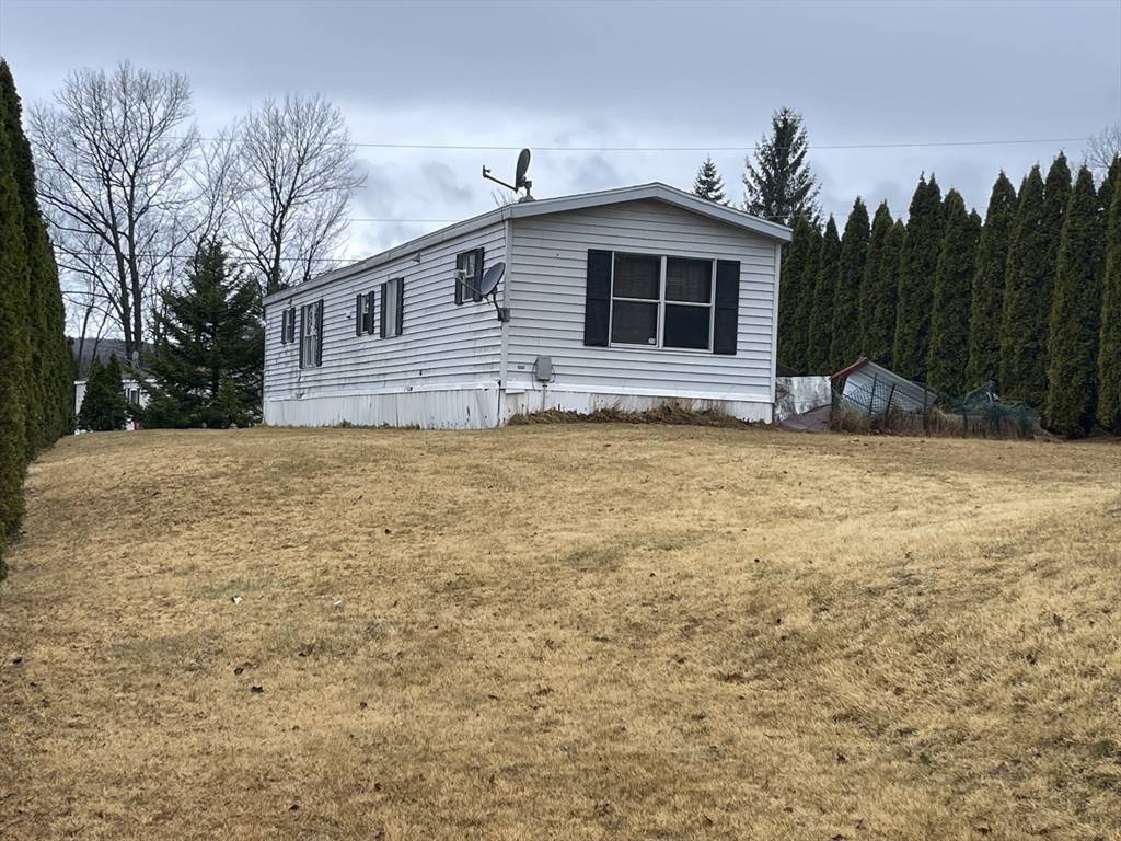 Greenville, NH 03048,152 Overlook Drive