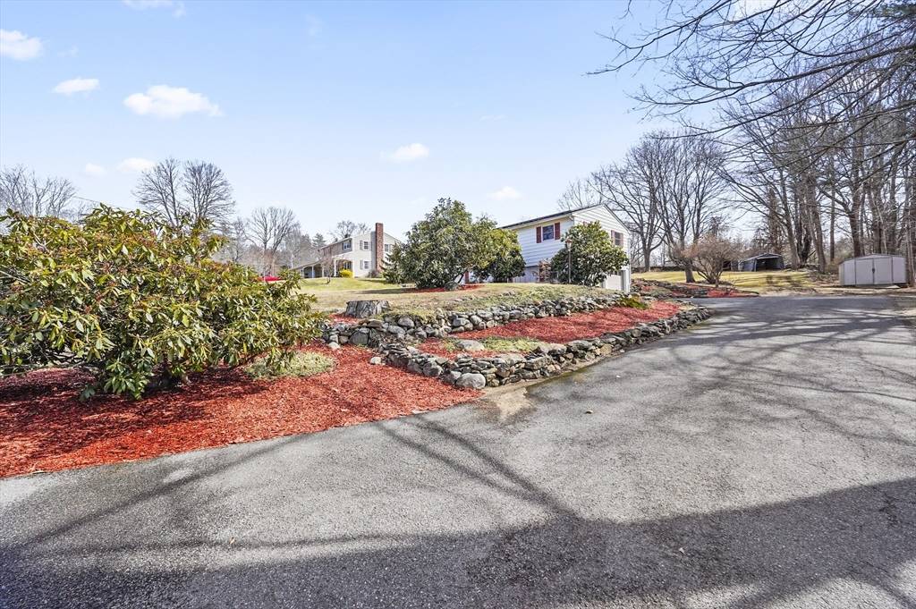 Athol, MA 01331,43 Colonial Drive