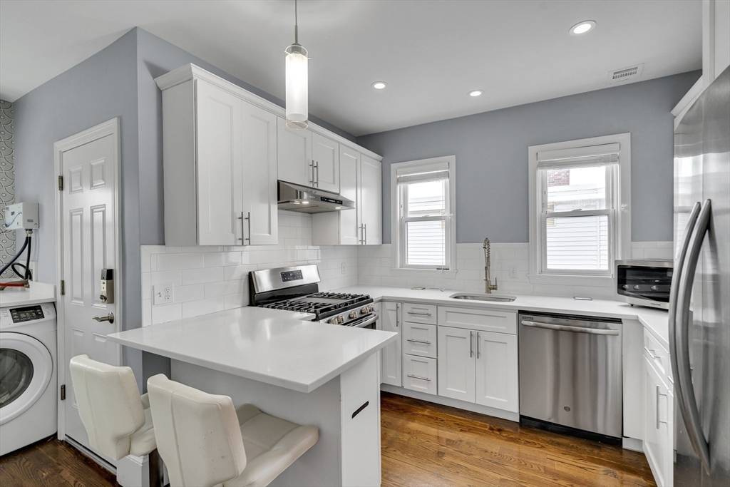 Somerville, MA 02144,94 Conwell Ave #3