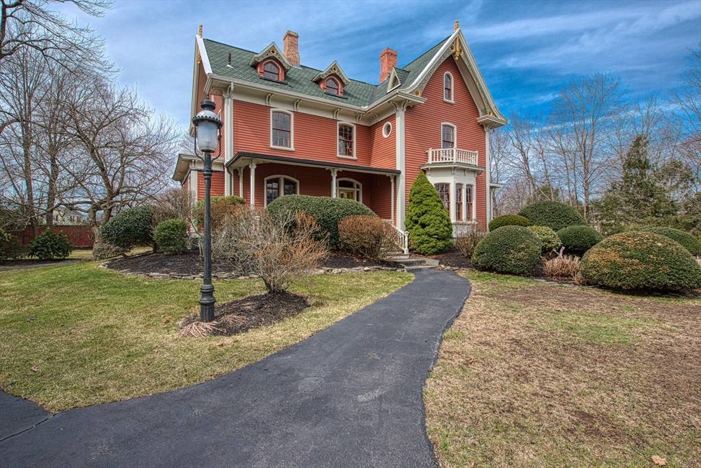 Taunton, MA 02780,20 Chestnut Street