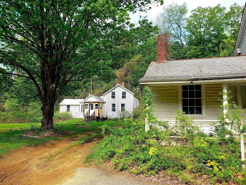 Huntington, MA 01050,28 Worthington Rd