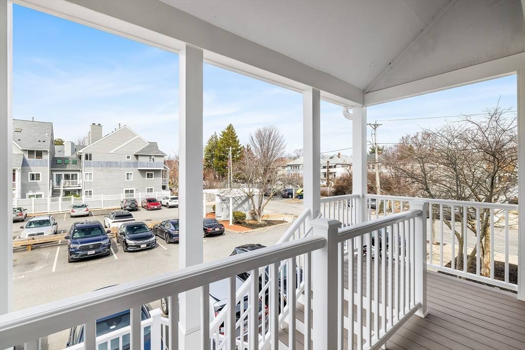 Medford, MA 02155,20 Ship Ave #44