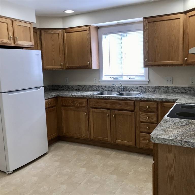Worcester, MA 01606,138 King Philip Rd
