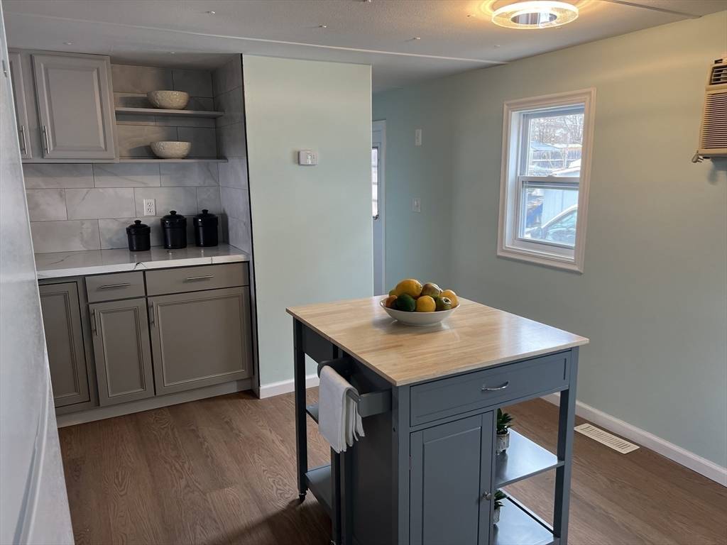 Salem, NH 03079,19 Princess Dr