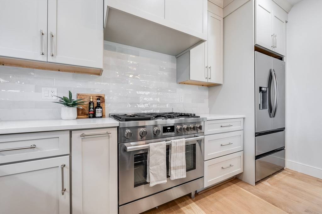 809-811 Heath St #811 Brookline, MA 02467
