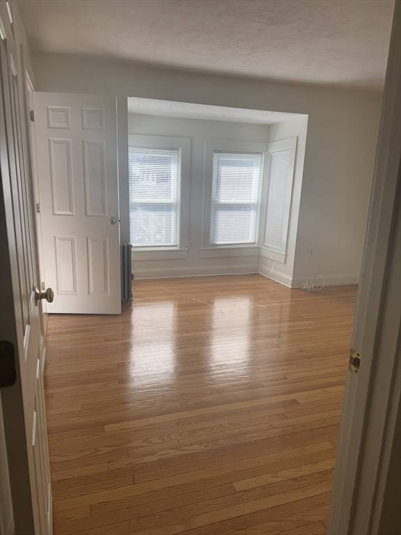 Danvers, MA 01923,5 Butler Ave #2