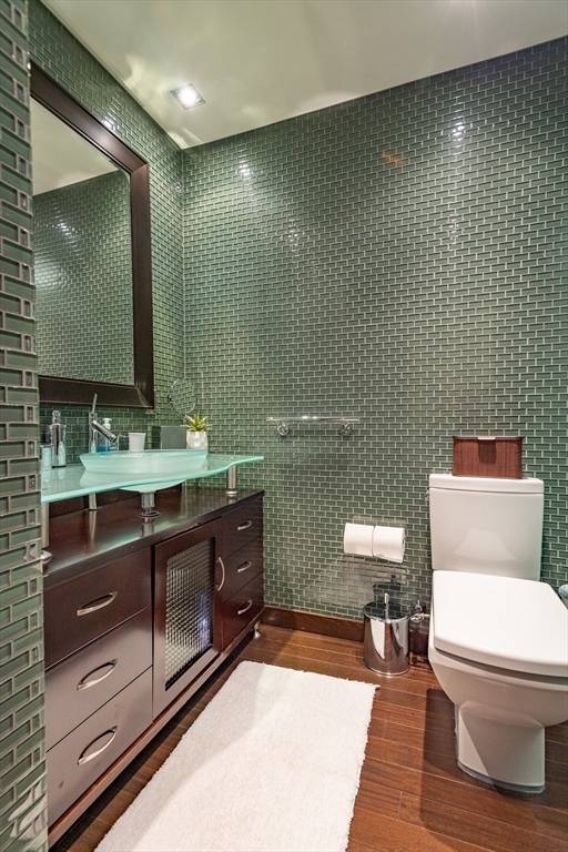 300 Boylston #5O5 Boston, MA 02116