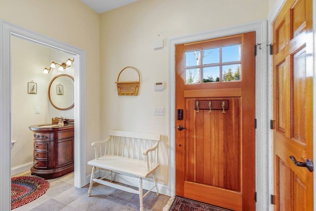 Falmouth, MA 02536,21 Cloverfield Way