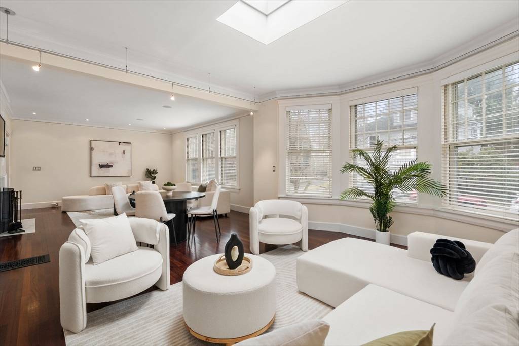 15 Traill Street Cambridge, MA 02138