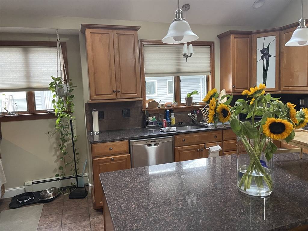 Newton, MA 02465,34 Southgate Park #2