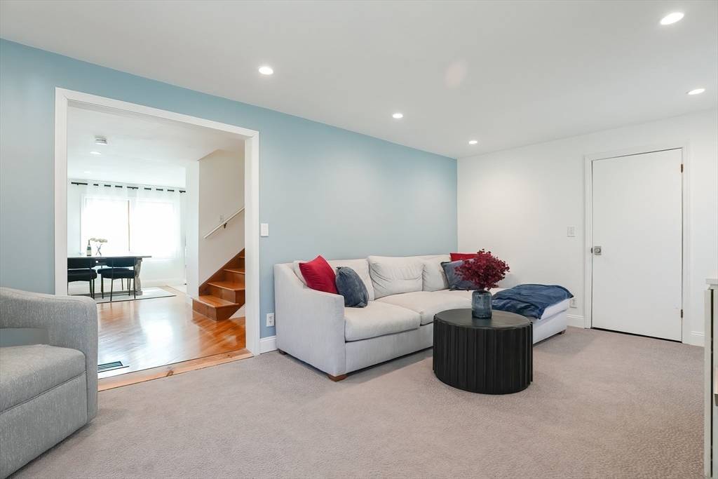 Reading, MA 01867,40 Martin Rd