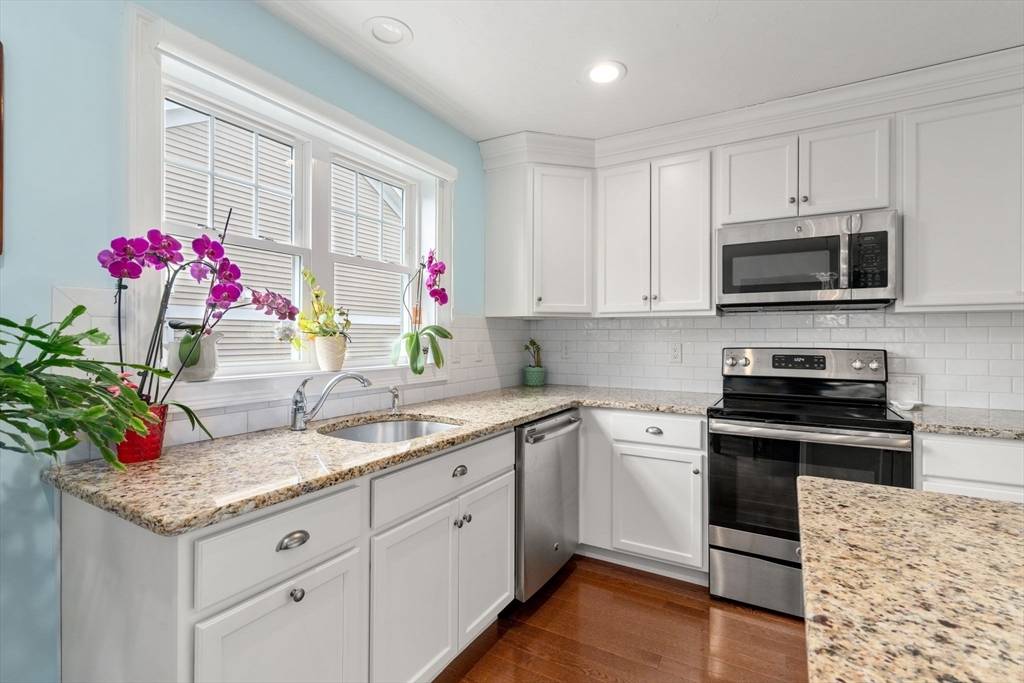 Plymouth, MA 02360,16 Winterberry Way #16